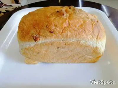 Bánh Mì Sandwich Óc Chó
