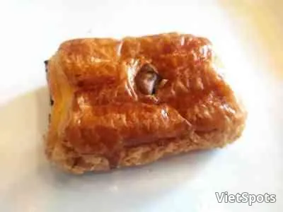 Bánh Sừng Bò Sô Cô La