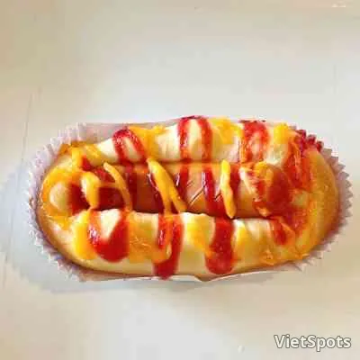 Bánh Mì Phô Mai Xúc Xích