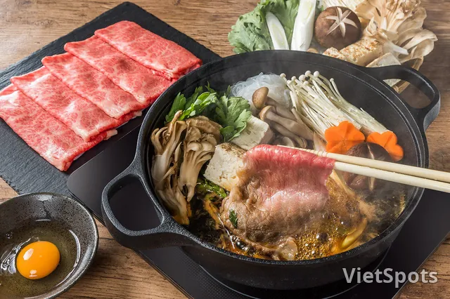 Lẩu Sukiyaki thịt bò Mỹ