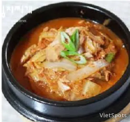 Tuna Kimchi Stew