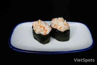 Scallop gunkan with mentai sauce