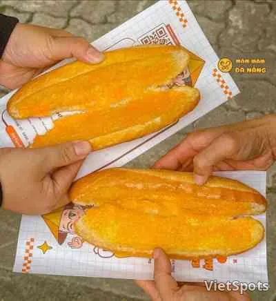 บั๋นหมี่เนยน้ำผึ้ง