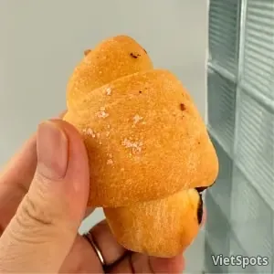 सॉल्ट ब्रेड (3 पीस)