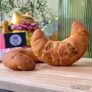अखरोट बन