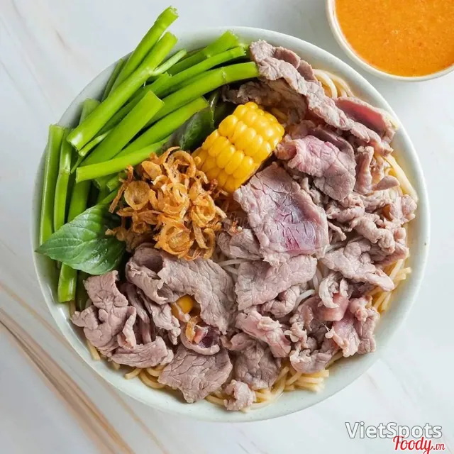 タイ風牛肉ブン