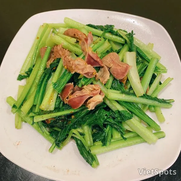 Rau cải xào mề gà