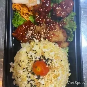 Cơm gà sốt trứng muối (nhỏ)