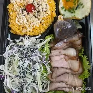 Cơm thịt nướng mật ong