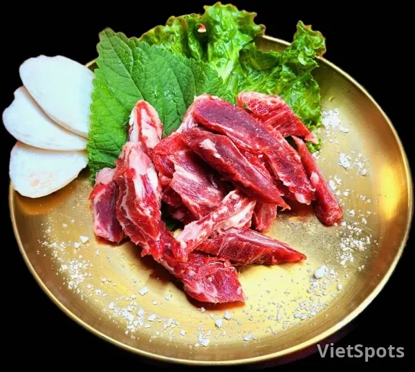 豬排骨 200克