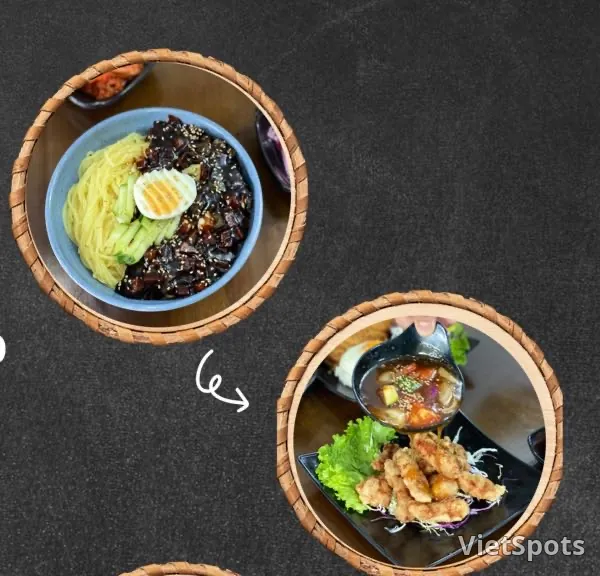 黑醬麵 + 酸甜肉