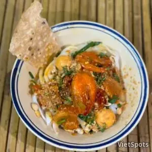 Mì trứng lớn