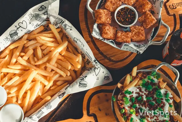 Combo ăn vặt lớn