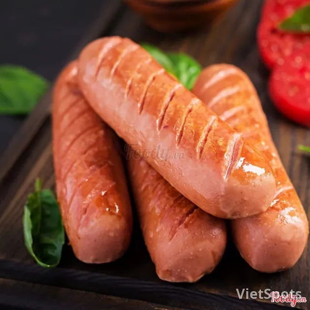 Xúc xích Đức chiên