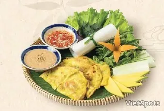 Bánh Xèo Tôm Nhảy Miền Trung