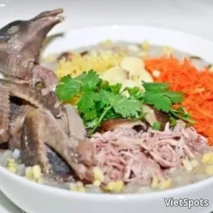 Cháo gà ác tần - bé