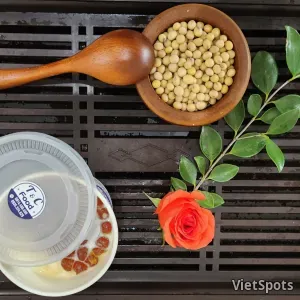 เต้าฮวยสิงคโปร์ ชีสคัสตาร์ดไข่ลาวา