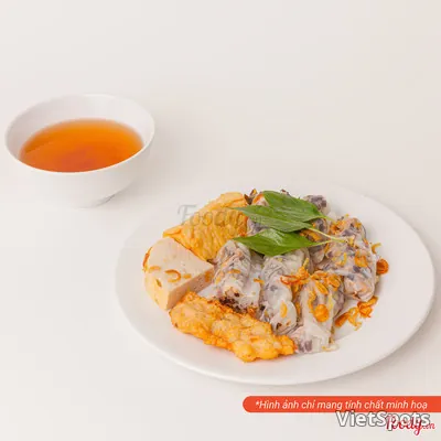 ข้าวเกรียบปากหม้อไส้หมูย่าง