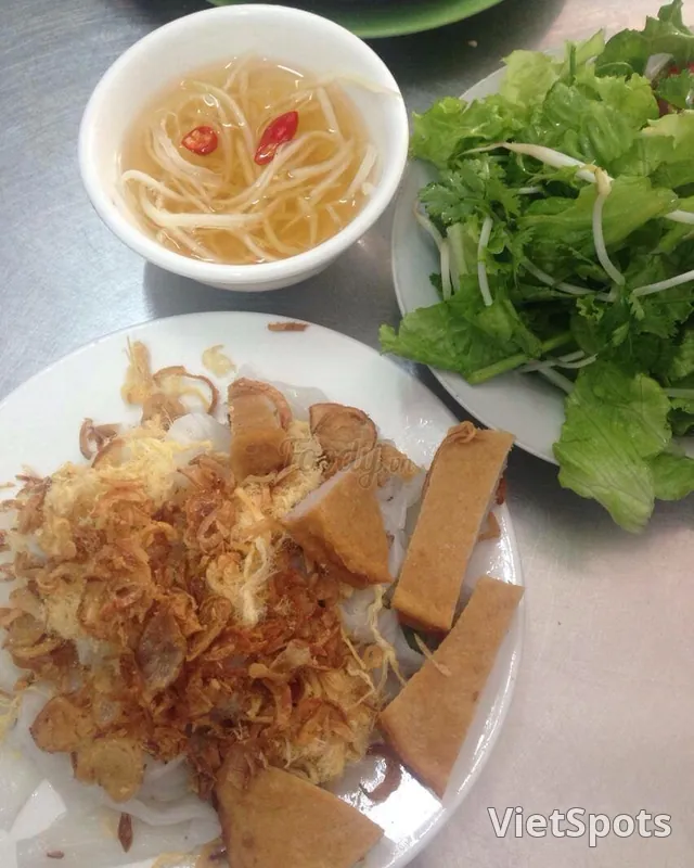 บั๋นก๋วนร้อน