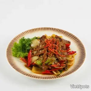 เนื้อผัดซอสเอ็กซ์โอ