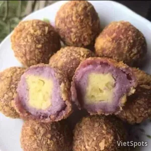 Khoai môn lệ phố