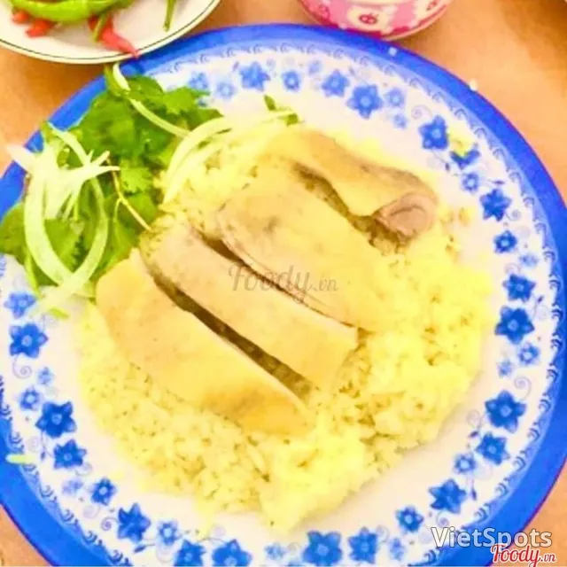 Cơm gà chặt