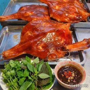 Vịt cái nguyên con quay gia vị