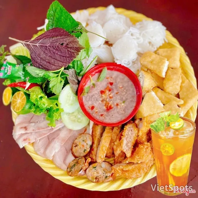 Combo: Special Bun Dau + Kumquat Tea