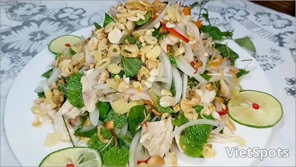ยำไก่ฉีก - 1/4 ตัว