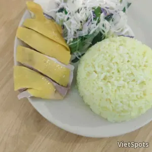 鸡腿肉饭 + 沙拉
