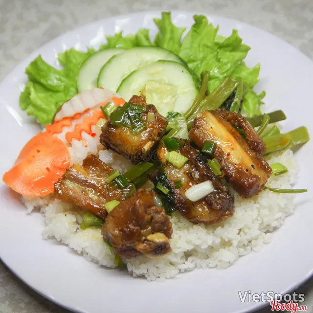 糖醋排骨碎米饭