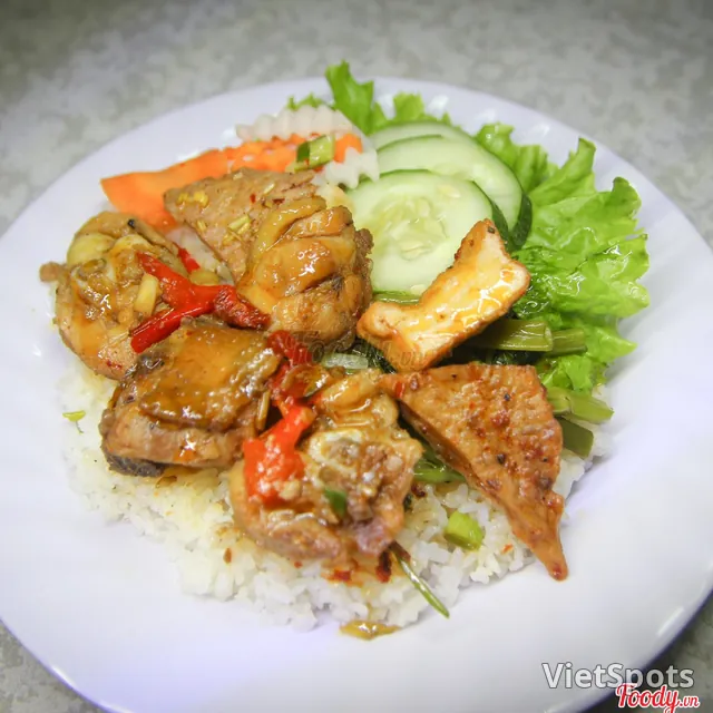 香茅焖鸡碎米饭