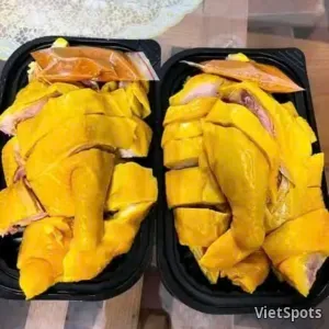 आधा गरम भाप में पका चिकन + 1 पेप्सी मुफ़्त
