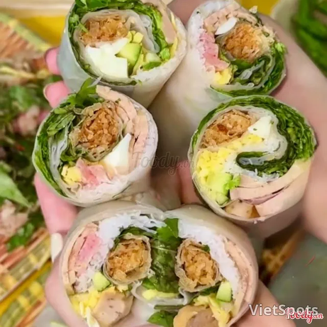 四卷套餐 — 什錦(Cuốn Ú Nu)