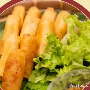 तली हुई पत्तागोभी स्प्रिंग रोल