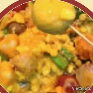 सॉल्टेड एग योक फिश बॉल