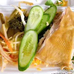 1/4ゆで鶏の土鍋ご飯