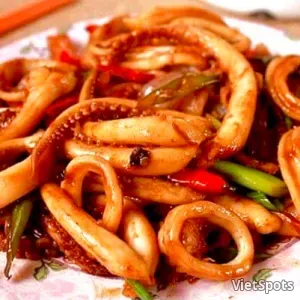 イカ炒飯