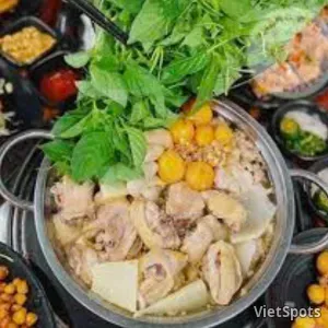หม้อไฟไก่ใบเอ (กลาง)
