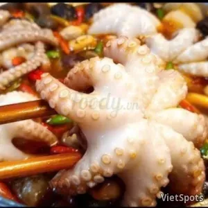 ปลาหมึกยักษ์ลวกพริก