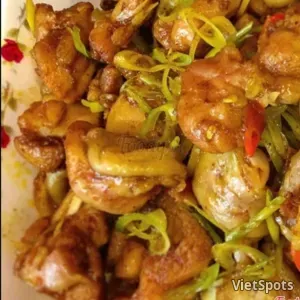 ไก่ผัดตะไคร้