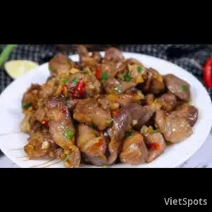 กึ๋นไก่ผัดกระเทียม