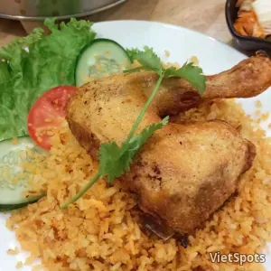 ข้าวผัดไก่ย่าง