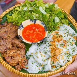 バインホイ(細米麺)