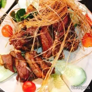 ซี่โครงแพะย่างฟาง