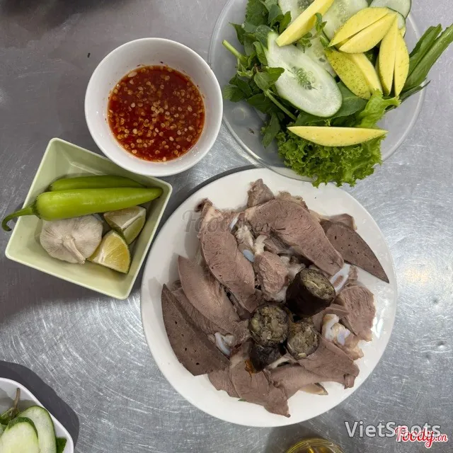 ยำเครื่องในหมู (จานเล็ก)