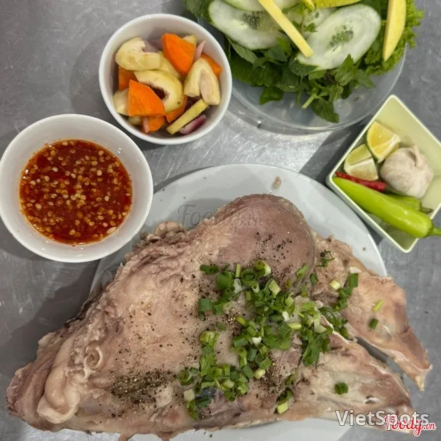 กระดูกแก้มหมู