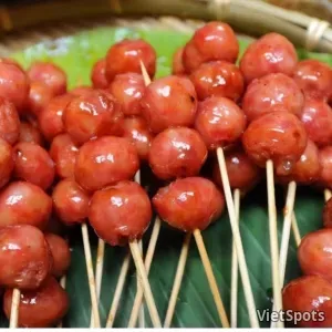 ลูกชิ้นฮอโล 10 ชิ้น