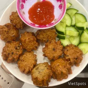 หอยยัดไส้ซีฟู้ด 10 ชิ้น