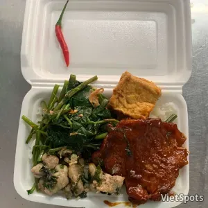 돼지 커틀릿과 계란